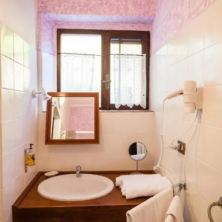 Sleeps 27 Pool Wifi ヴィラ