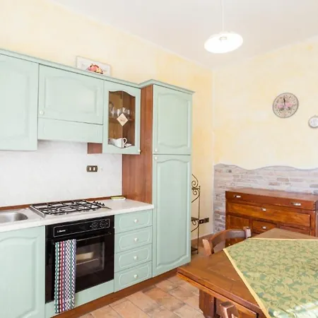 Sleeps 27 Pool Wifi Piobbico